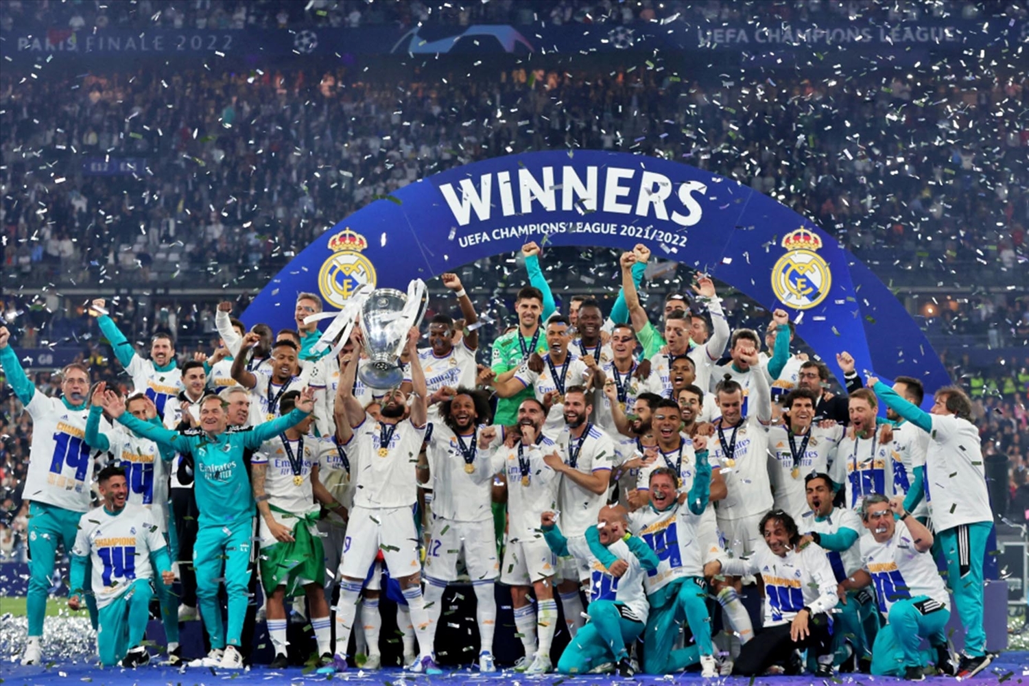Những Đội Bóng Vĩ Đại Và Các Khoảnh Khắc Huyền Thoại Của Champions League